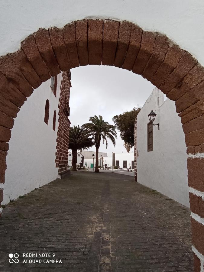 Precioso Apartamento Con Terraza En Teguise Тегисе Экстерьер фото